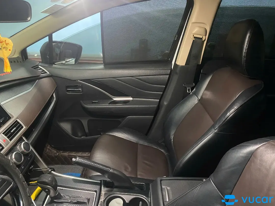 Mitsubishi Xpander Cross 1.5 AT 2020 - Nội thất 2