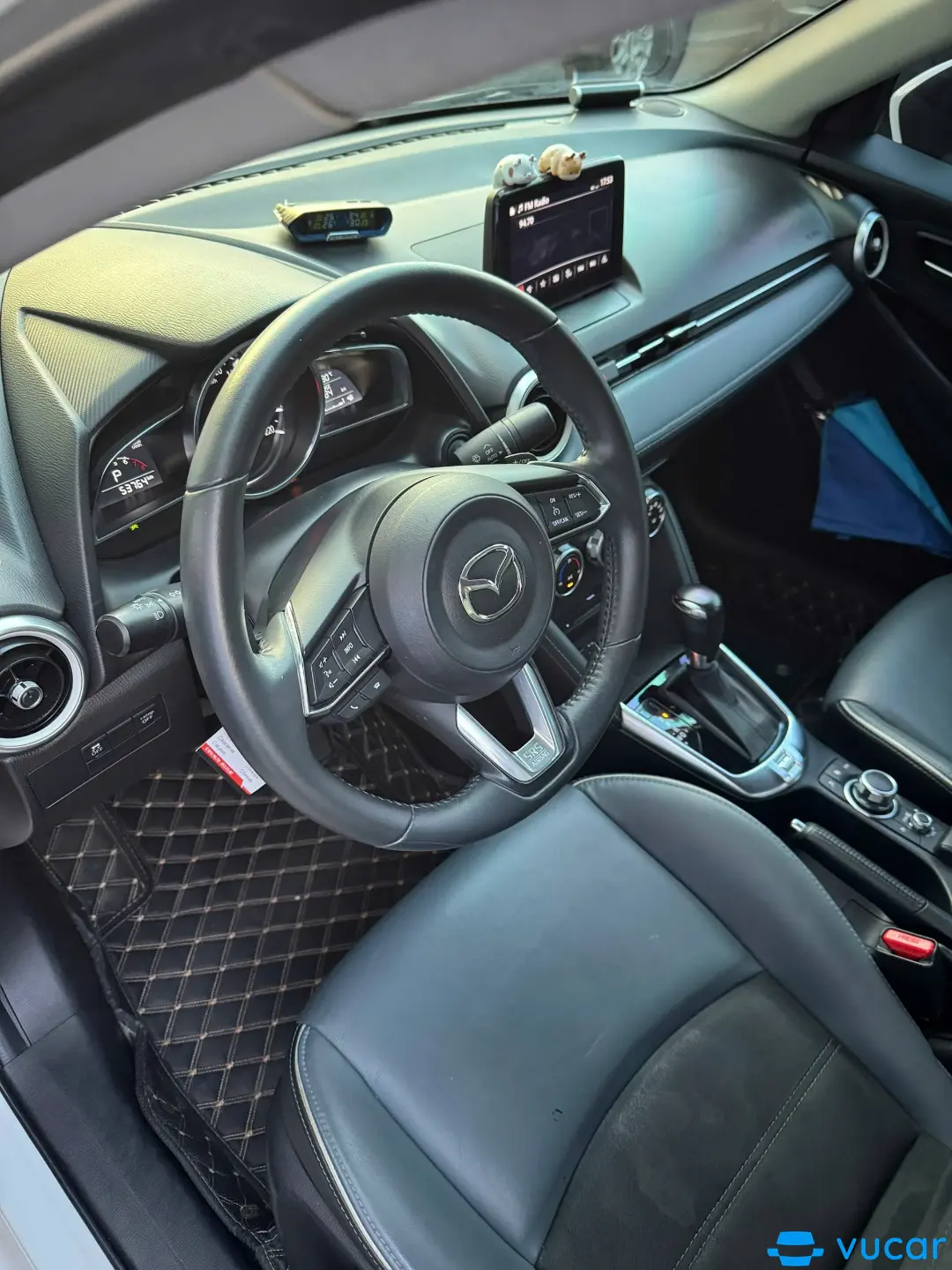 Mazda 2 Deluxe 2021 - Nội thất 2