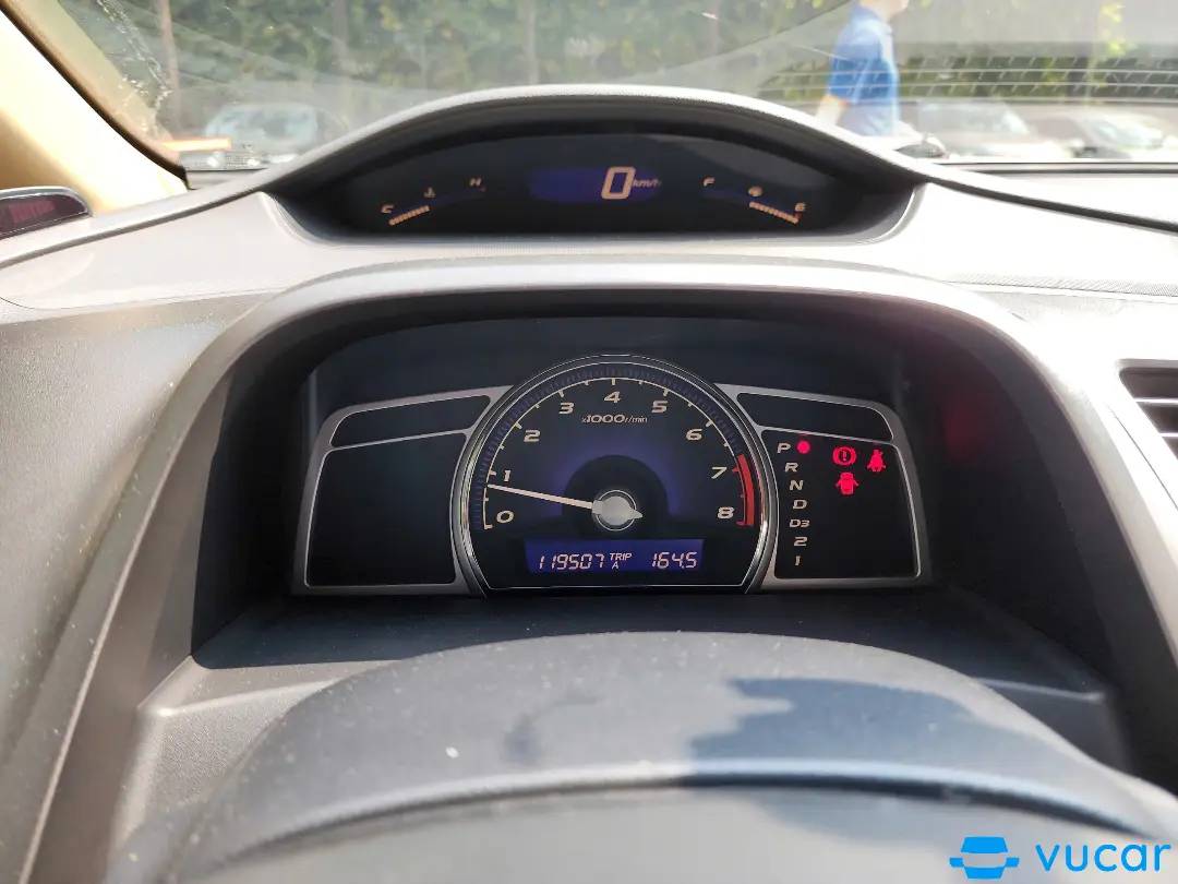 Honda Civic 1.8 AT 2007 - Nội thất 3