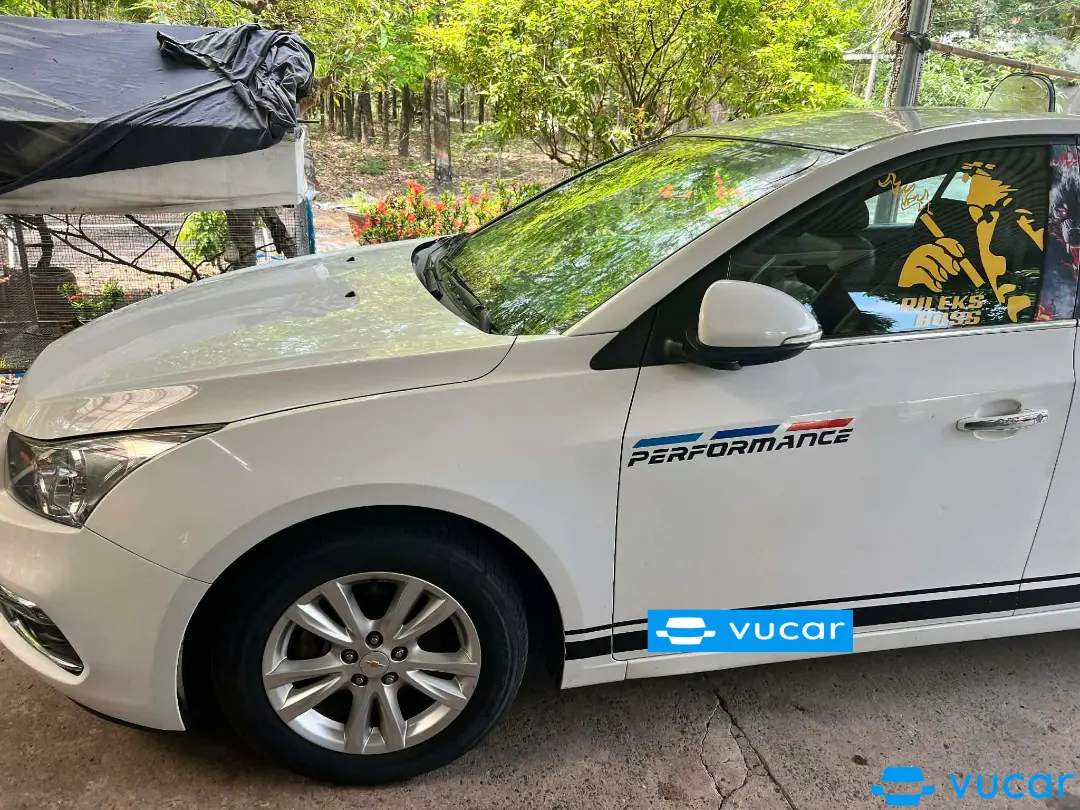 Chevrolet Cruze LT 1.6L 2017 - Ngoại thất 1