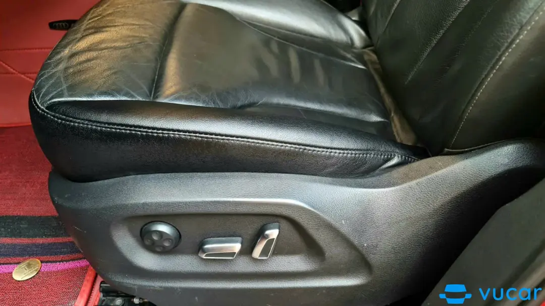 Audi Q5 2.0 Turbo 2012 - Nội thất 4