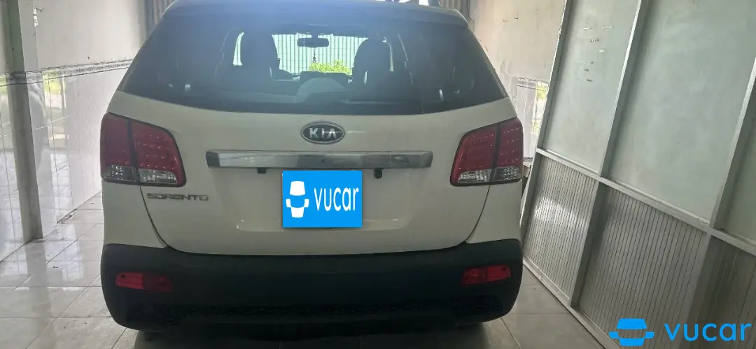 Kia Sorento GAT 2.4L 2WD 2013 - Ngoại thất 4