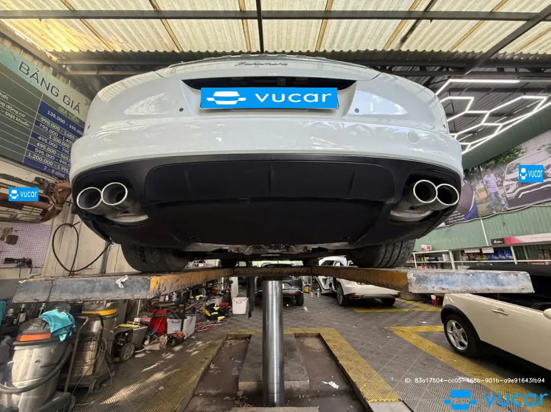 Porsche Panamera 3.6 V6 2012 - Ngoại thất 5