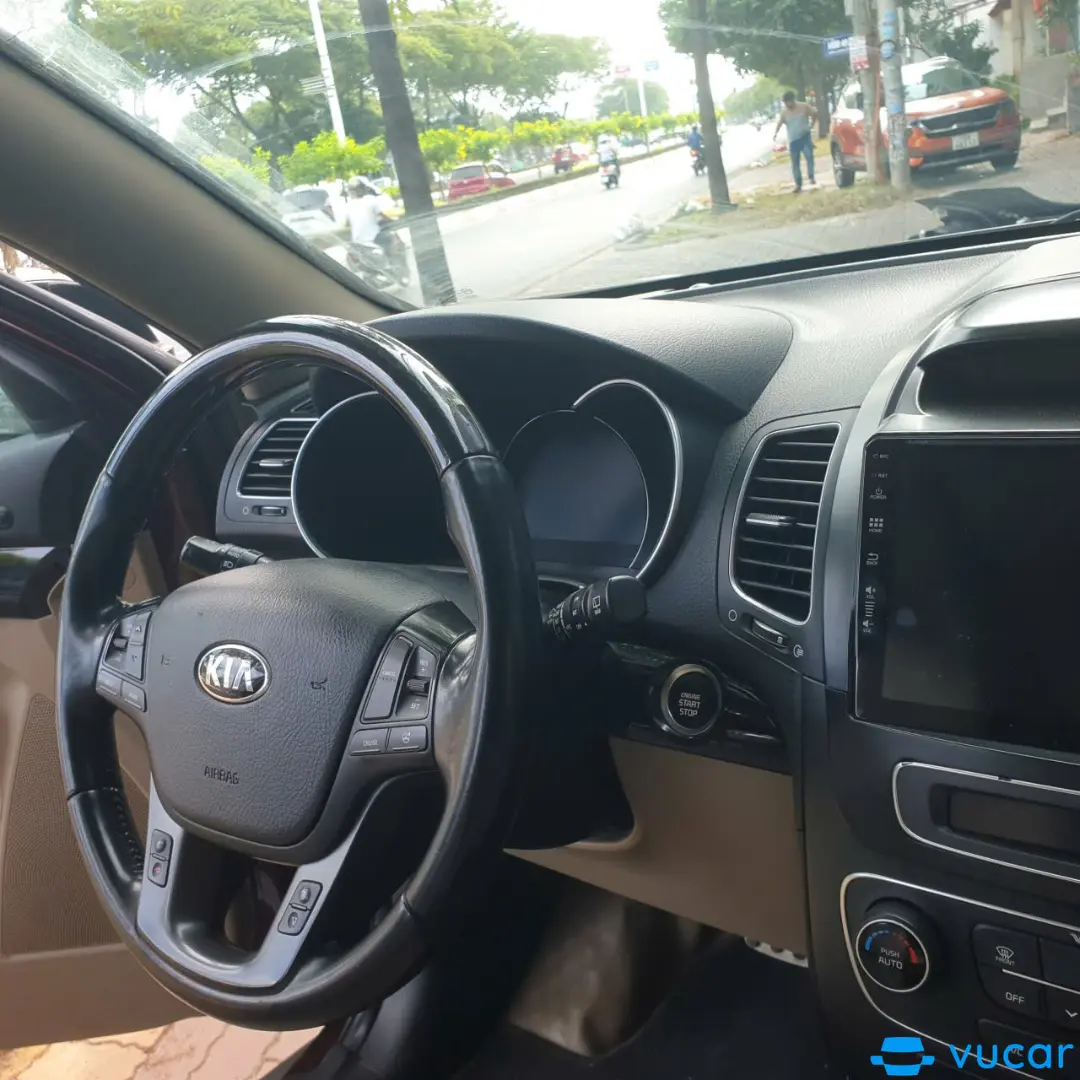 Kia Sorento 2.4 AT 2017 - Nội thất 5