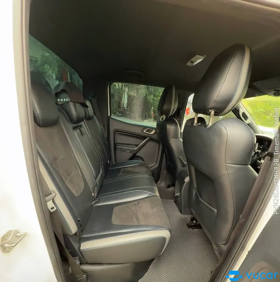 Ford Ranger Raptor 2.0L 4x4 AT 2019 - Nội thất 2