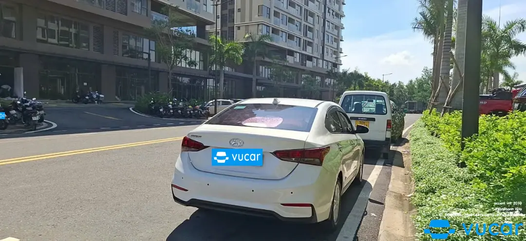 accent mt 2019 - Ngoại thất 5