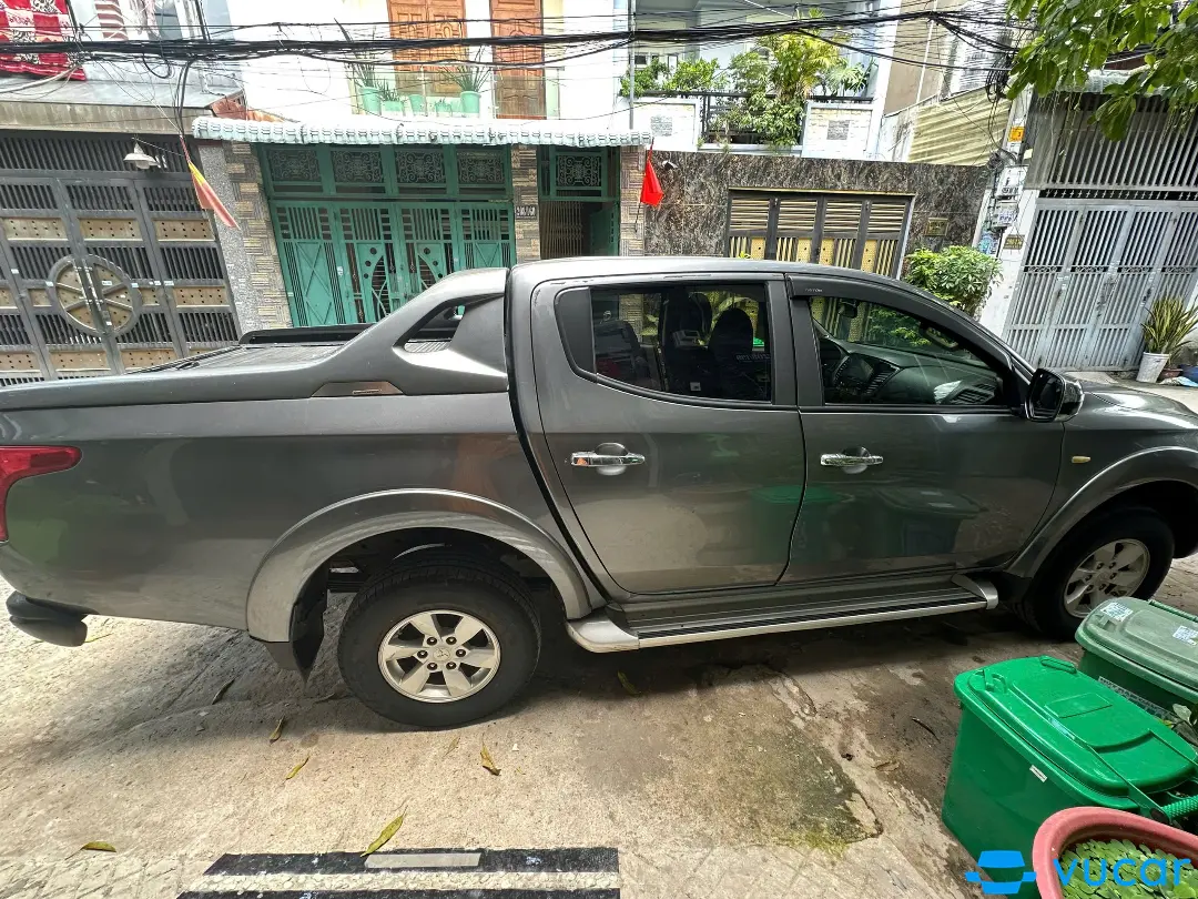 Mitsubishi Triton 4x2 MT 2018 - Ngoại thất 4