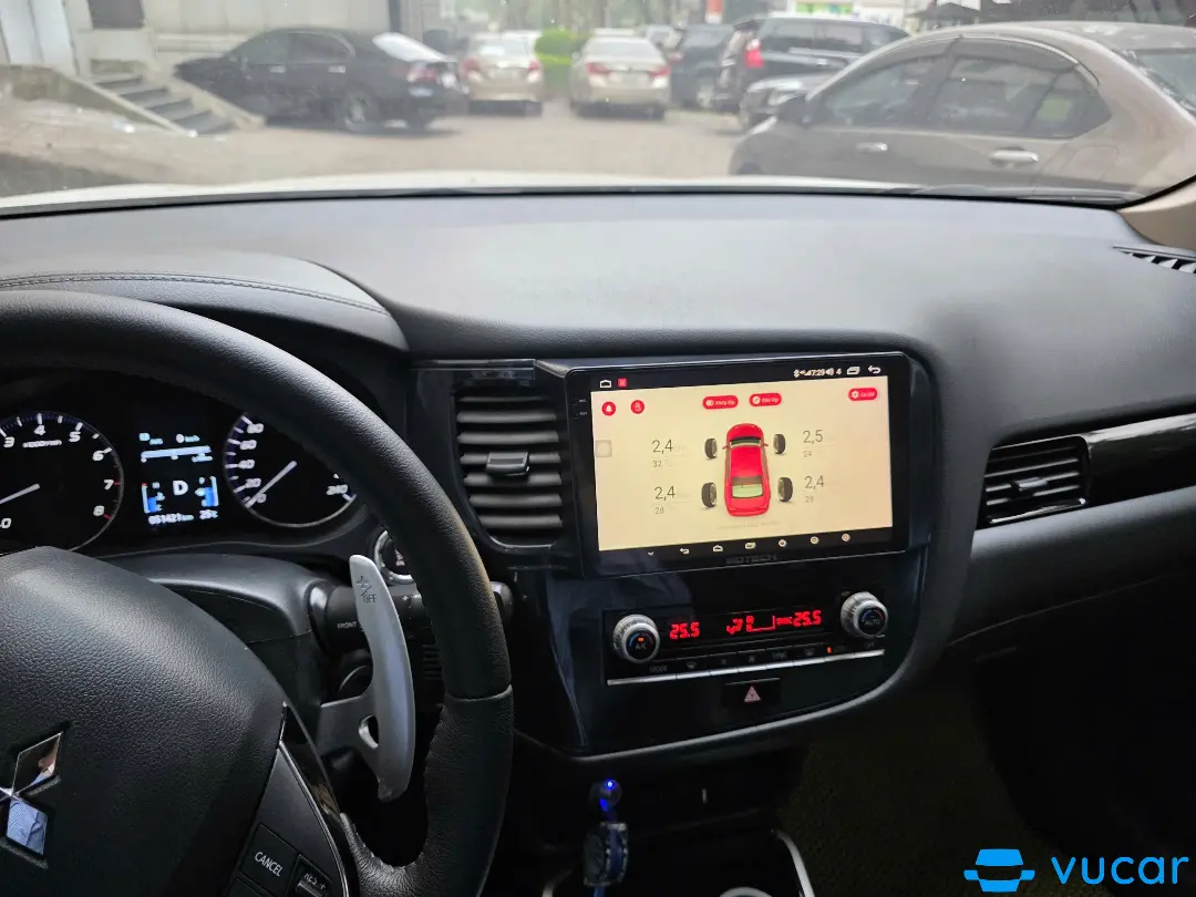 Mitsubishi Outlander 2.0 CVT 2021 - Nội thất 2