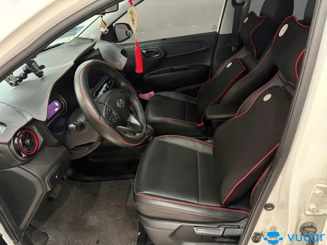 Hyundai i10 AT 2022 - Nội thất 1