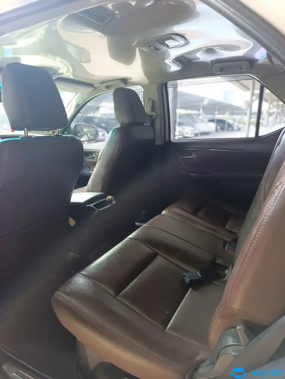 Ảnh xe Toyota Fortuner 2.4G 4x2 AT 2018 - ảnh 5