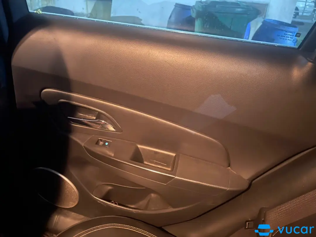 Chevrolet Cruze  2017 - Nội thất 6