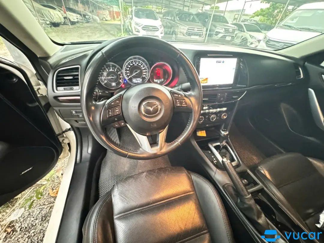 Mazda 6 2.5 AT 2014 - Nội thất 5