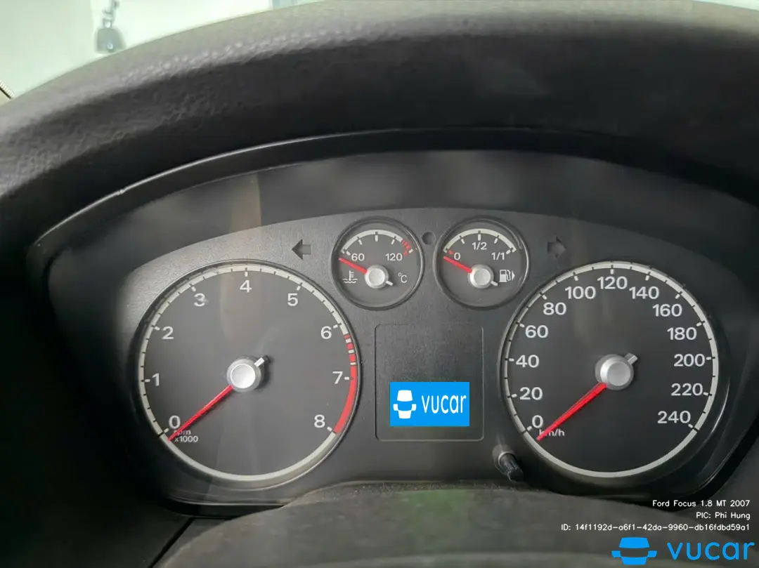 Ford Focus 1.8 MT 2007 - Nội thất 1