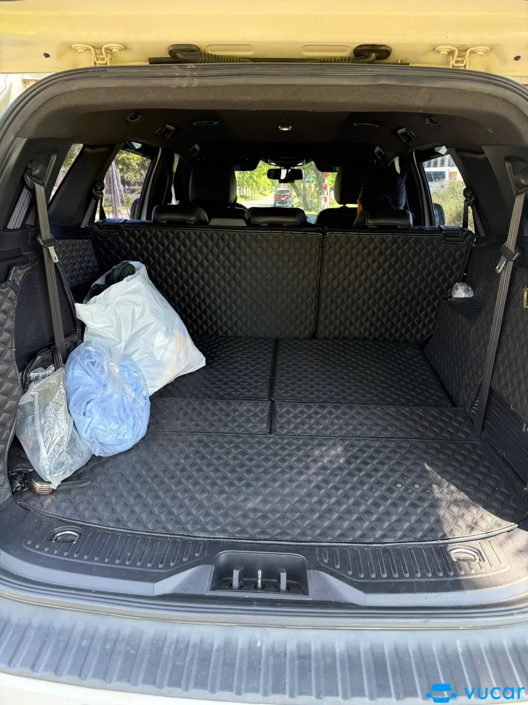 Ford Everest Titanium 2.0L 4x2 AT 2020 - Nội thất 6