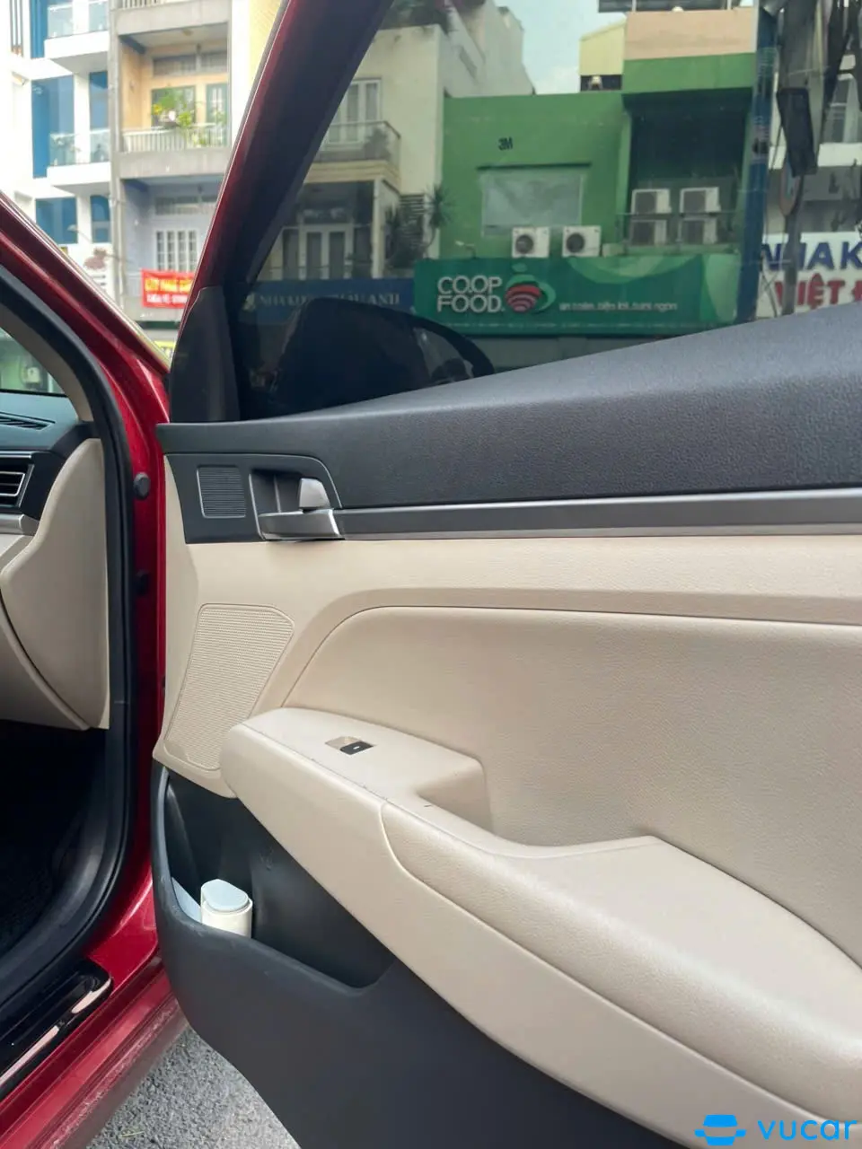 Hyundai Elantra 2.0 AT 2020 - Nội thất 3