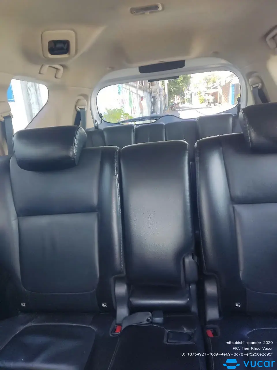 Mitsubishi Xpander 1.5 AT 2020 - Nội thất 2
