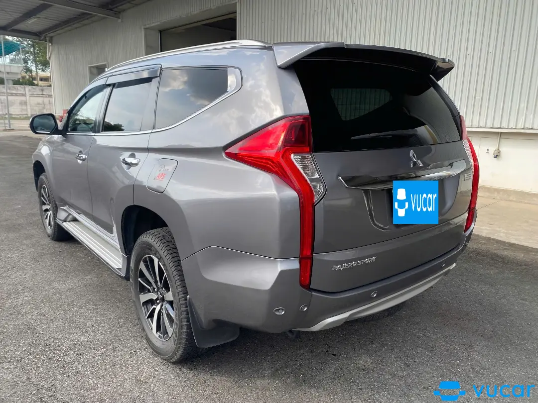 Ảnh xe Mitsubishi Pajero Sport 3.0G 4x2 AT 2019