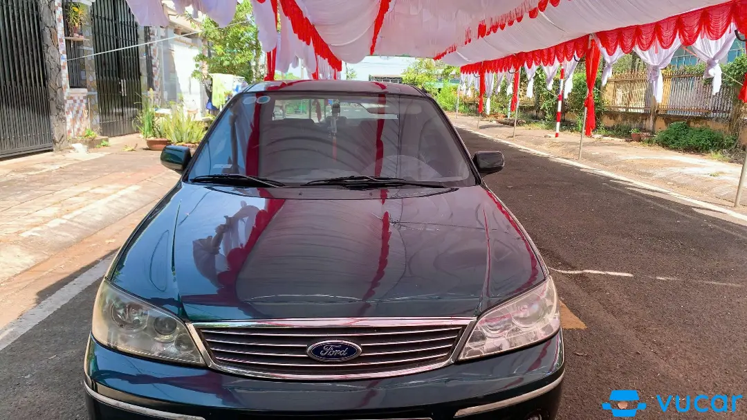 Ảnh xe Ford Laser 2004 