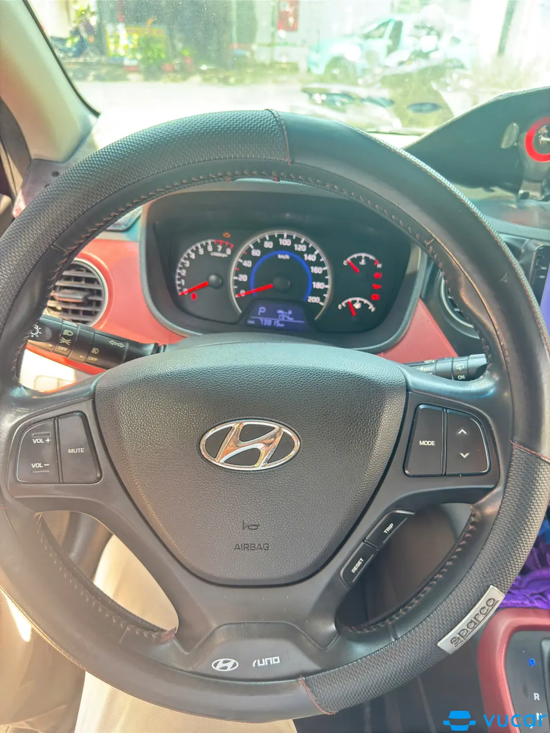 Hyundai I10 Grand 1.2 AT 2016 - Nội thất 9