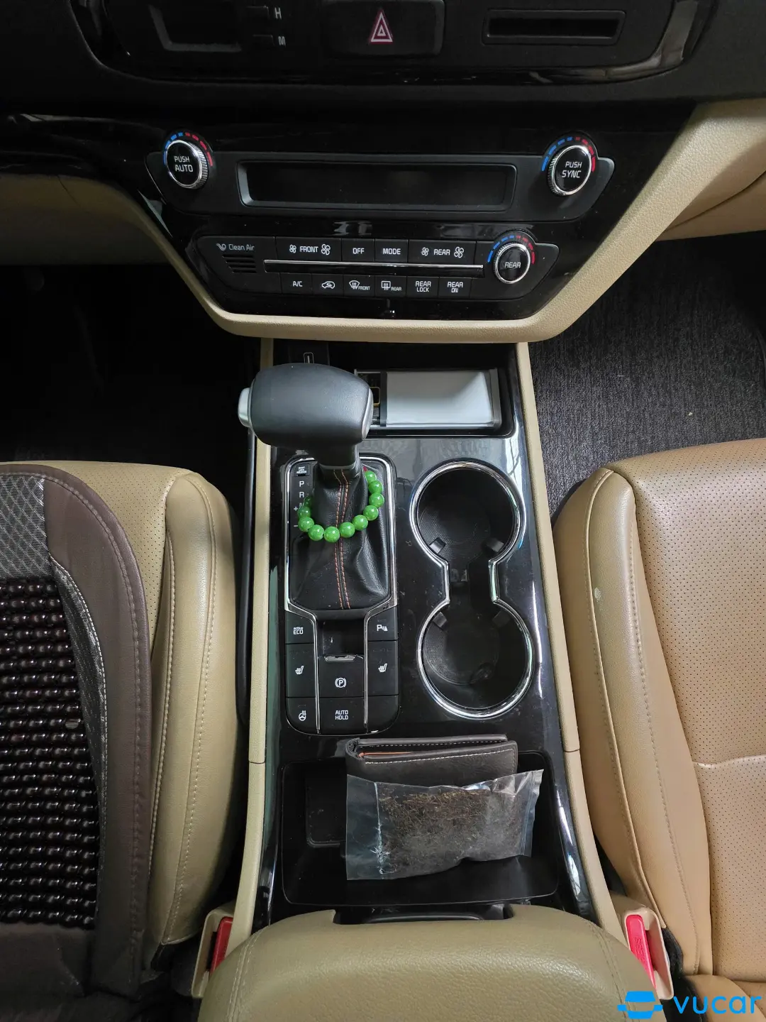 Kia Sedona 2.2 DATH LUXURY 2020 - Nội thất 2