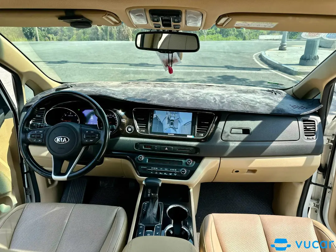 Kia Sedona 2.2L DATH 2018 - Nội thất 4
