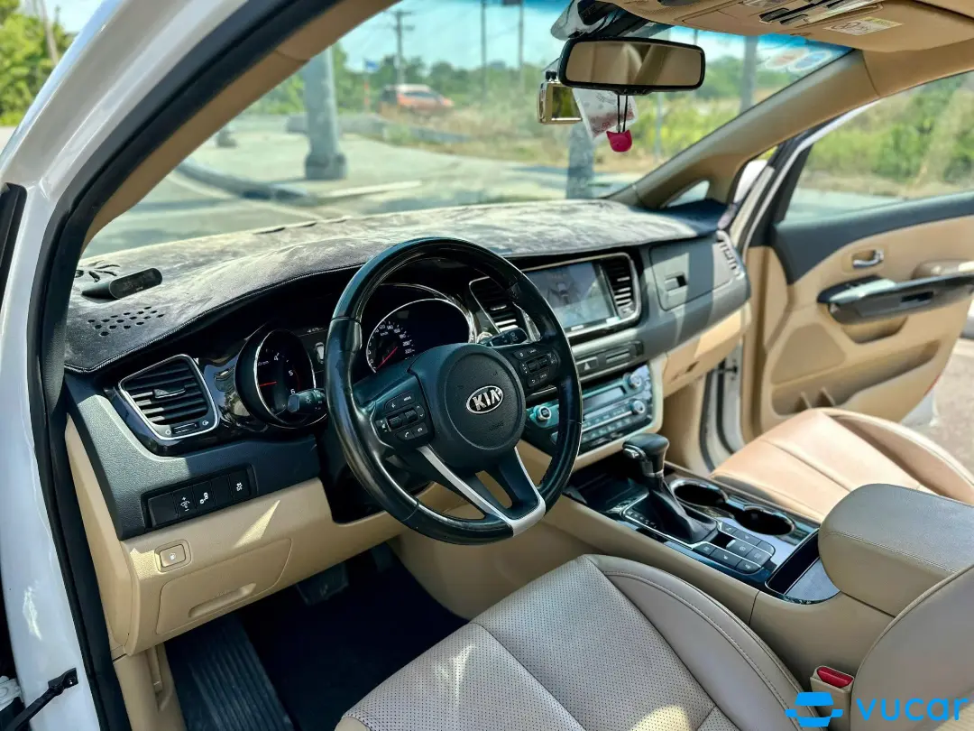 Kia Sedona 2.2L DATH 2018 - Nội thất 5