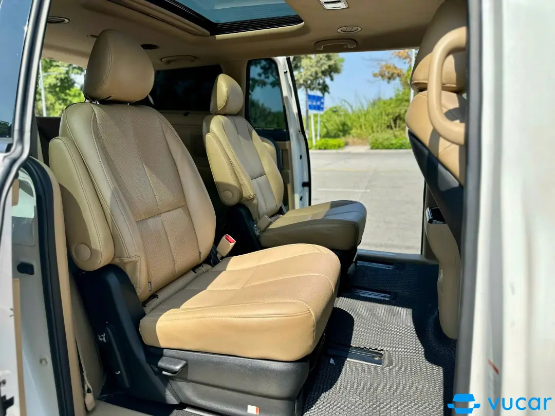 Kia Sedona 2.2L DATH 2018 - Nội thất 2