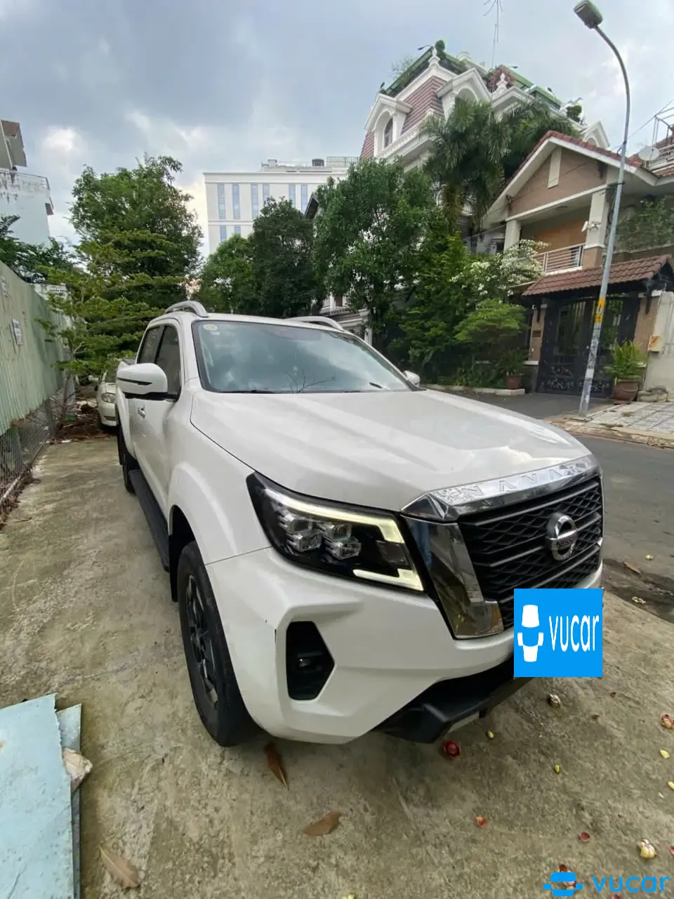 Ảnh xe Nissan Navara VL 2.3 AT 4WD Cao cấp 2022 - ảnh 2