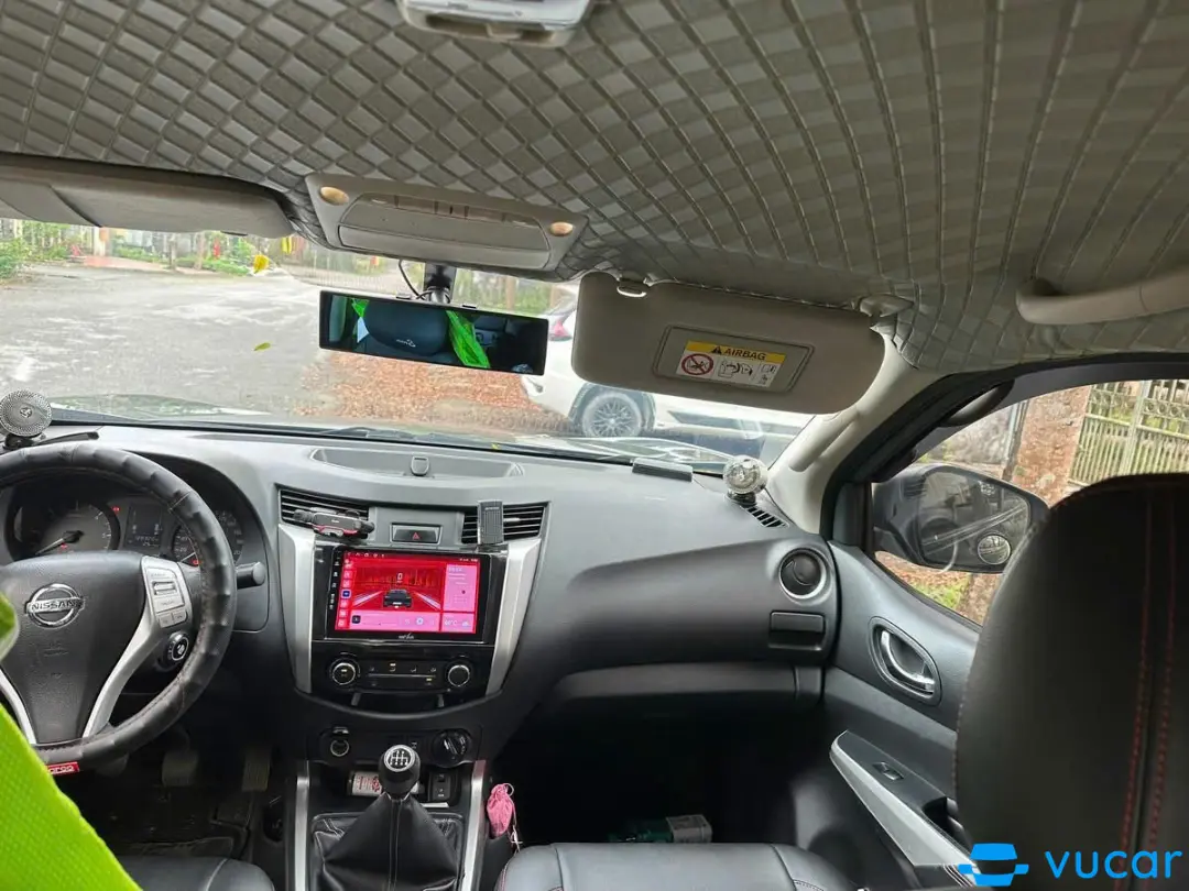 Nissan Navara E 2015 - Nội thất 4