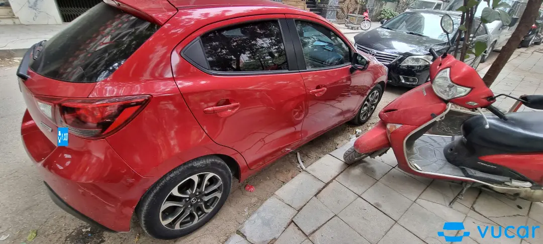 Ảnh xe mazda 2 hatchback 2015