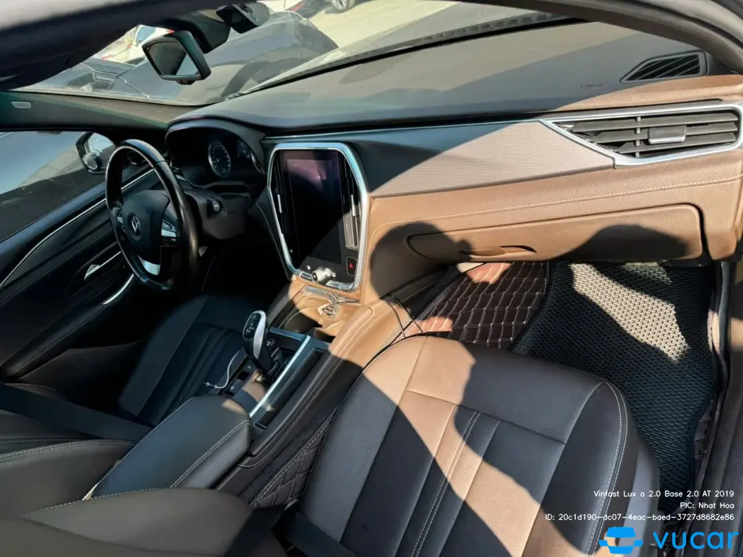 Vinfast Lux a 2.0 Base 2.0 AT 2019 - Nội thất 1