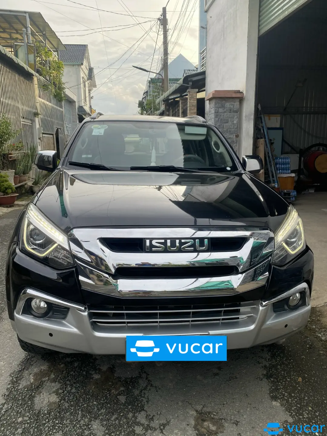 Isuza MUX Prestige 1.9 AT 2019 - Ngoại thất 1