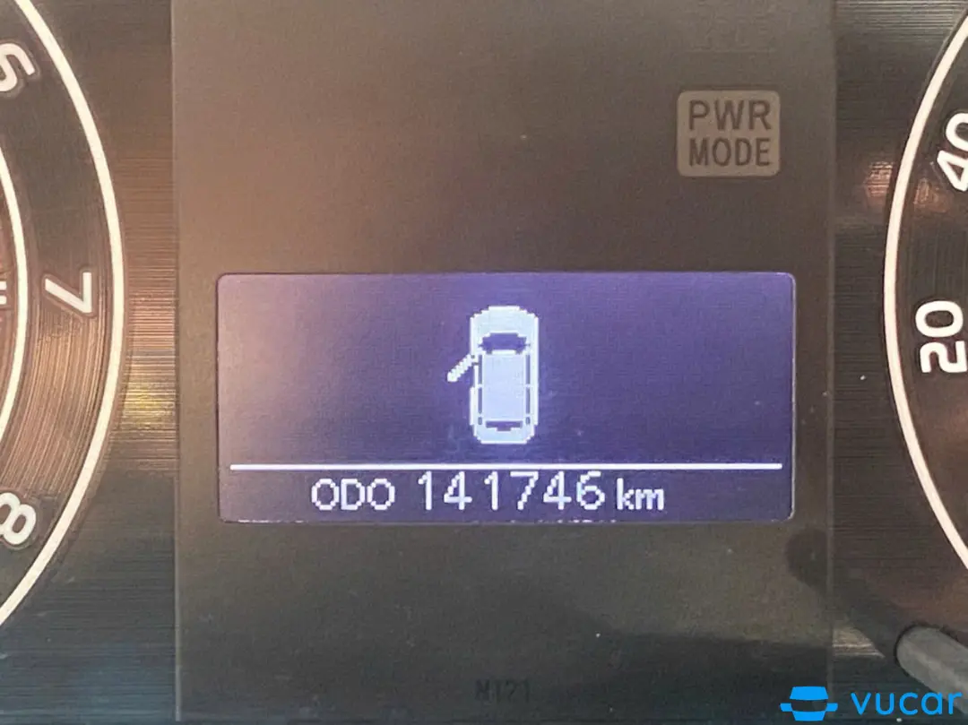 Toyota Innova 2.0E 2017 - Nội thất 7