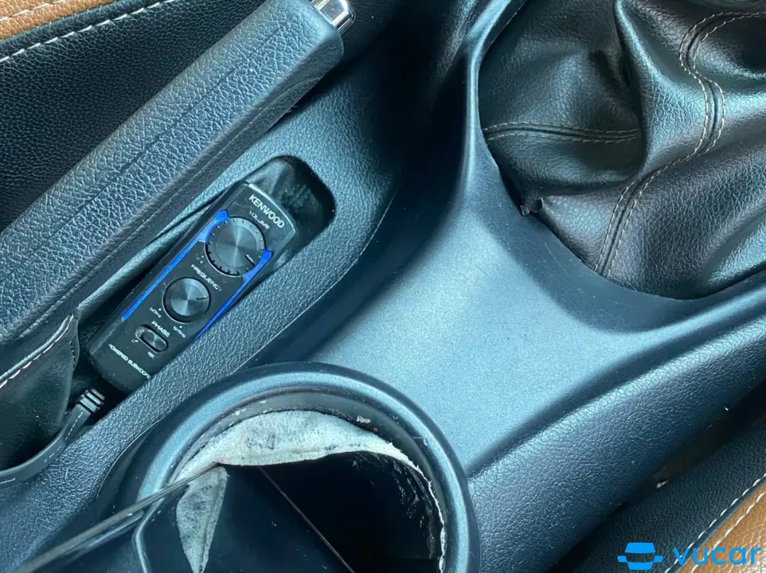 Toyota Innova 2.0E 2017 - Nội thất 2