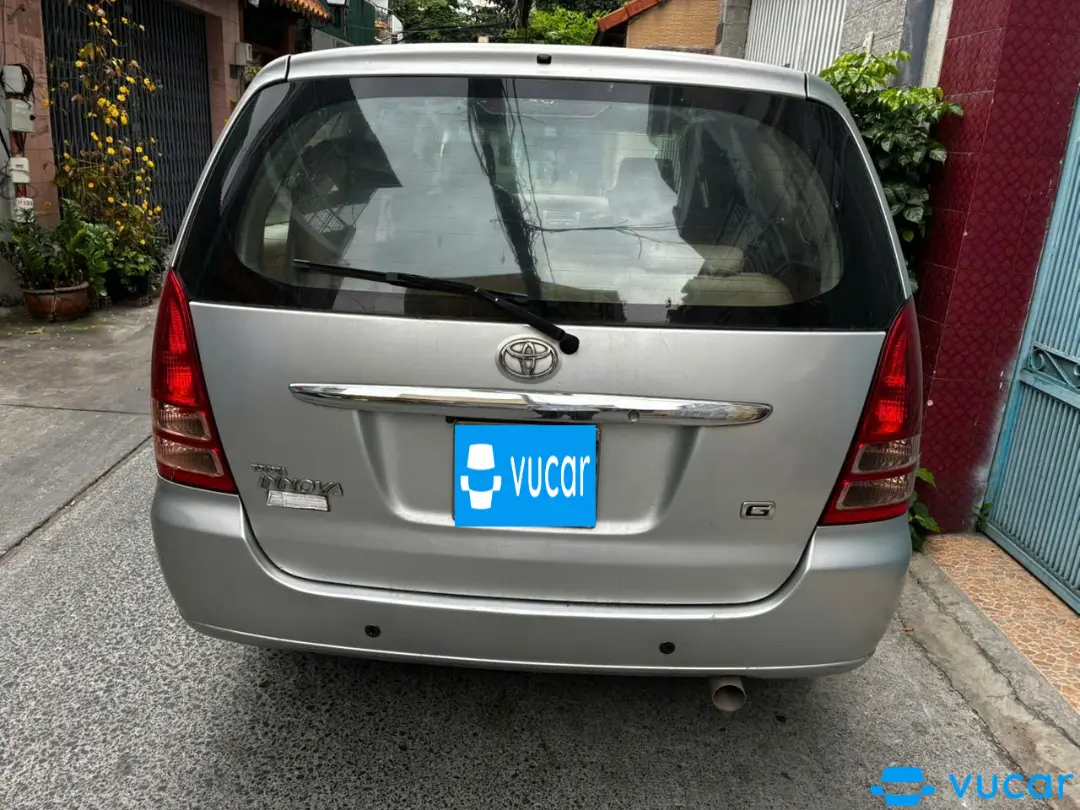 Inova 2008 - Ngoại thất 1