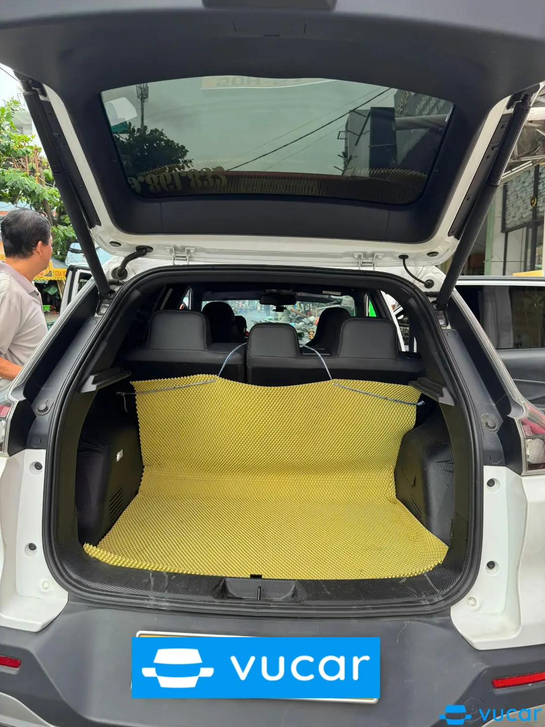 e34 2022 - Ngoại thất 6