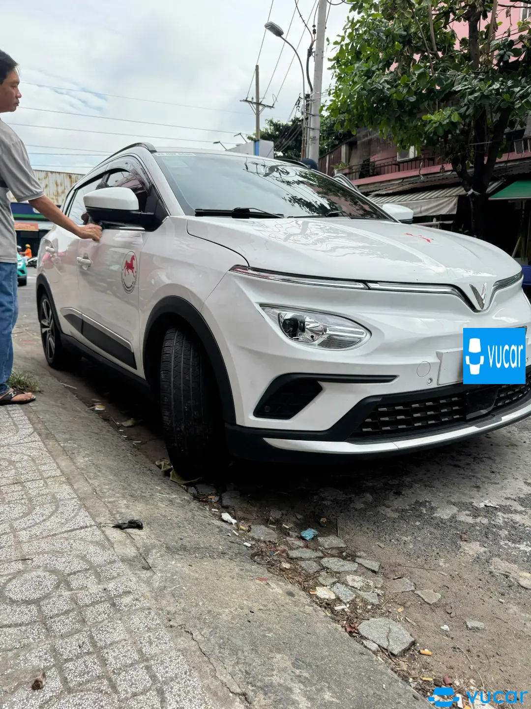 Ảnh xe e34 2022 - ảnh 4