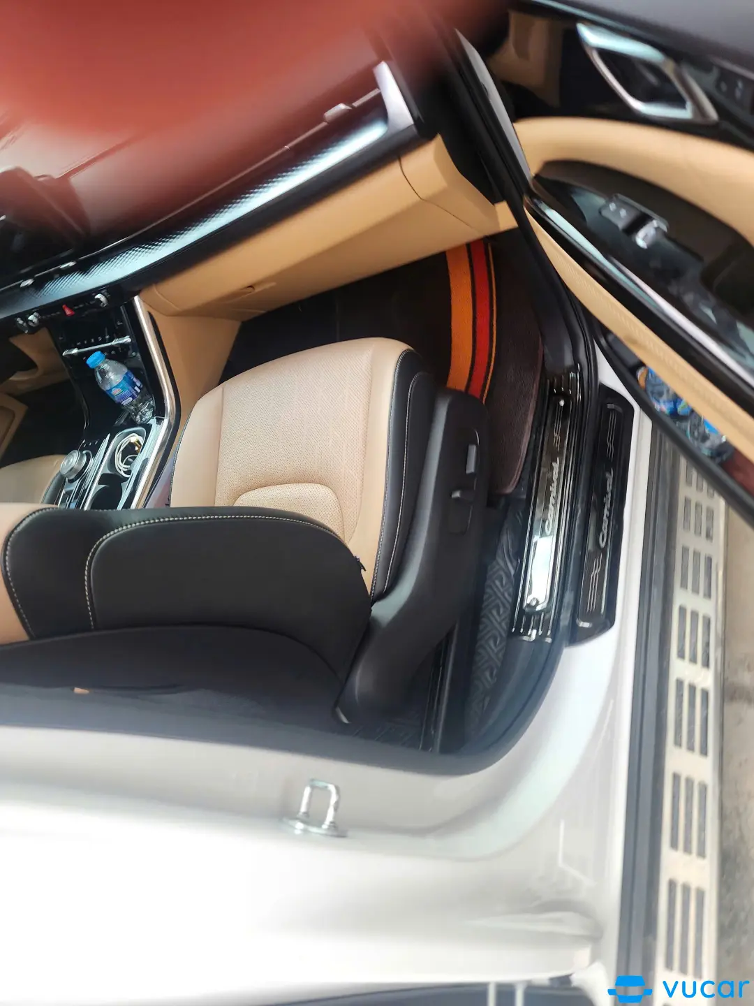 Kia Carnival Premium 2.2D 2022 - Nội thất 7