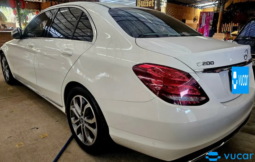 Ảnh xe Mercedes-Benz C 200 Bản full 2018  - ảnh 2
