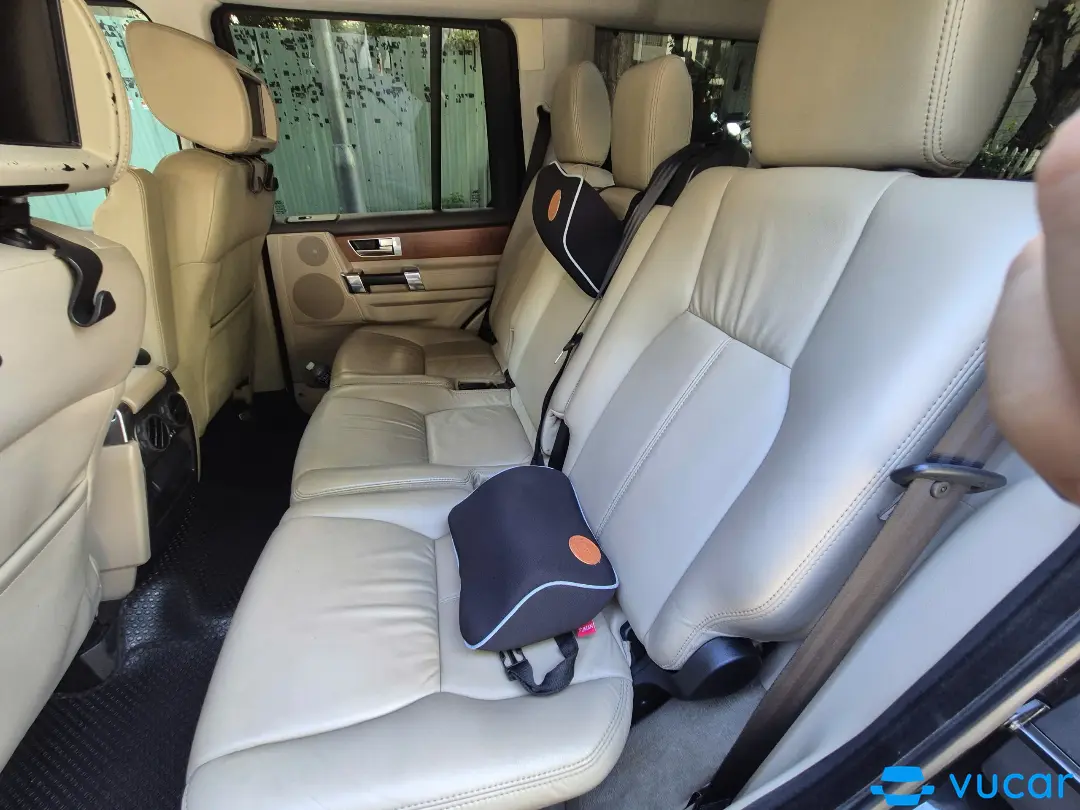 Land Rover Discovery 4 HSE 2015 - Nội thất 3