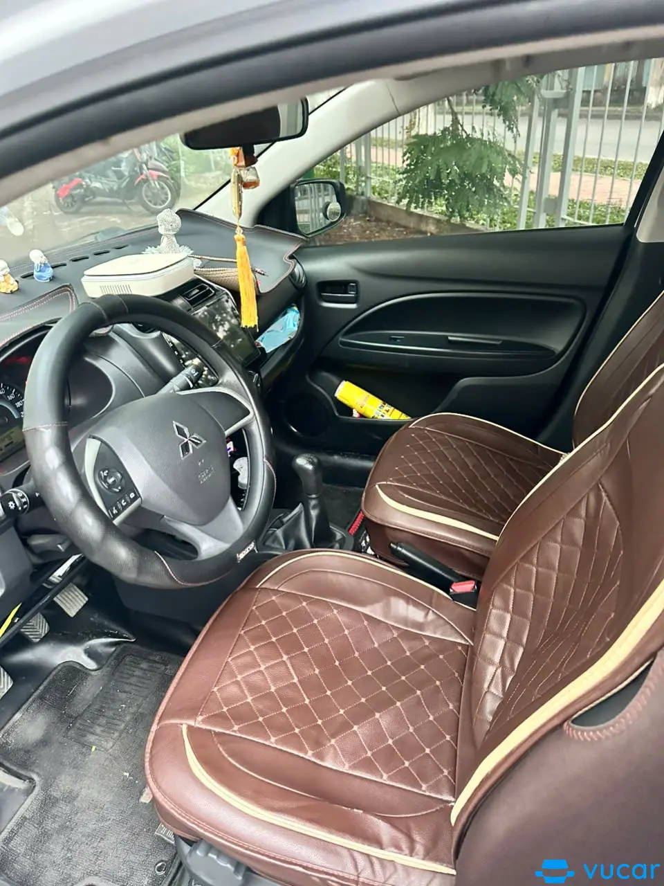 Mitsubishi Attrage 1.2 MT 2022 - Nội thất 1