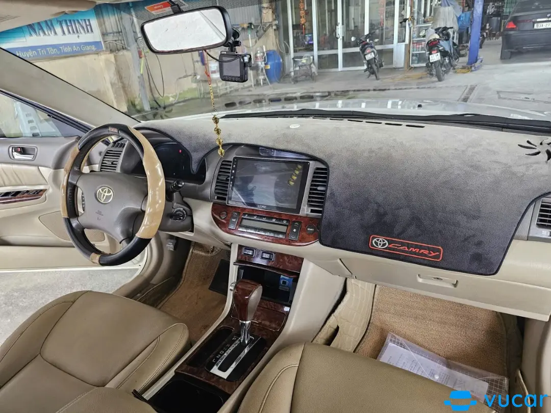 Toyota Camry 3.0 v6 2004 - Nội thất 12
