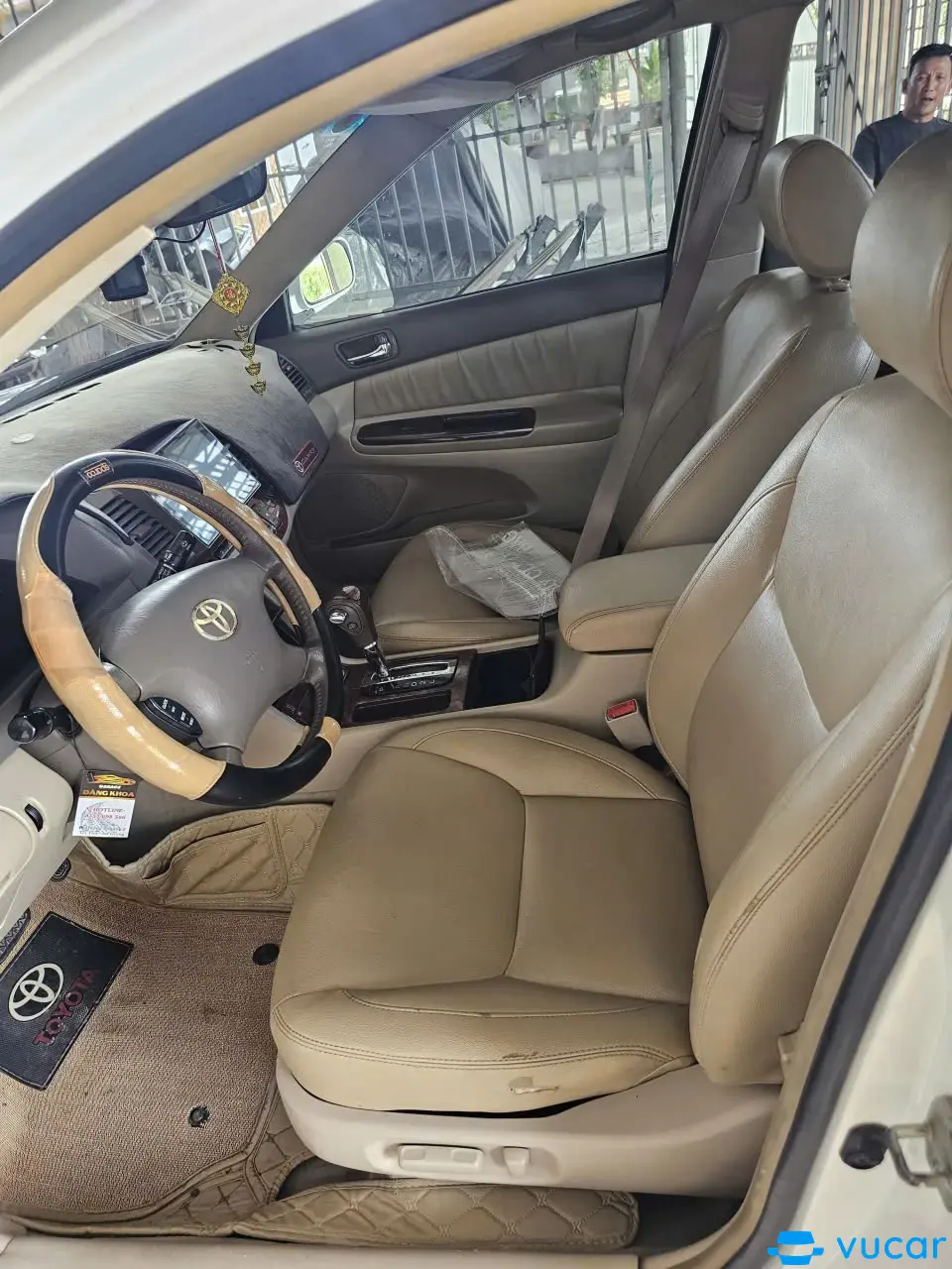 Toyota Camry 3.0 v6 2004 - Nội thất 8