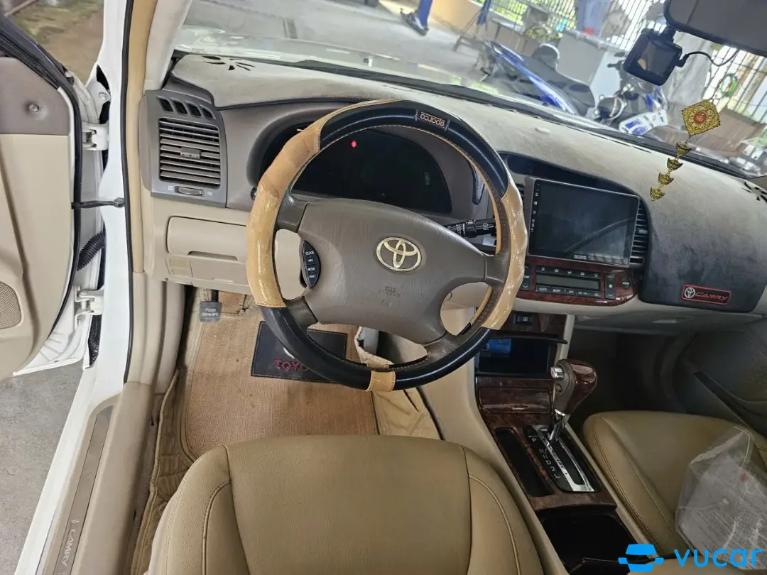 Toyota Camry 3.0 v6 2004 - Nội thất 4