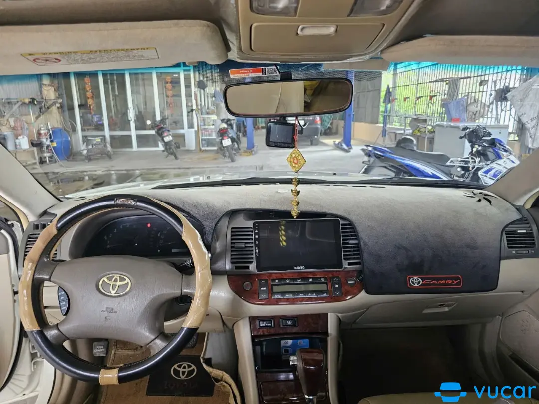 Toyota Camry 3.0 v6 2004 - Nội thất 1
