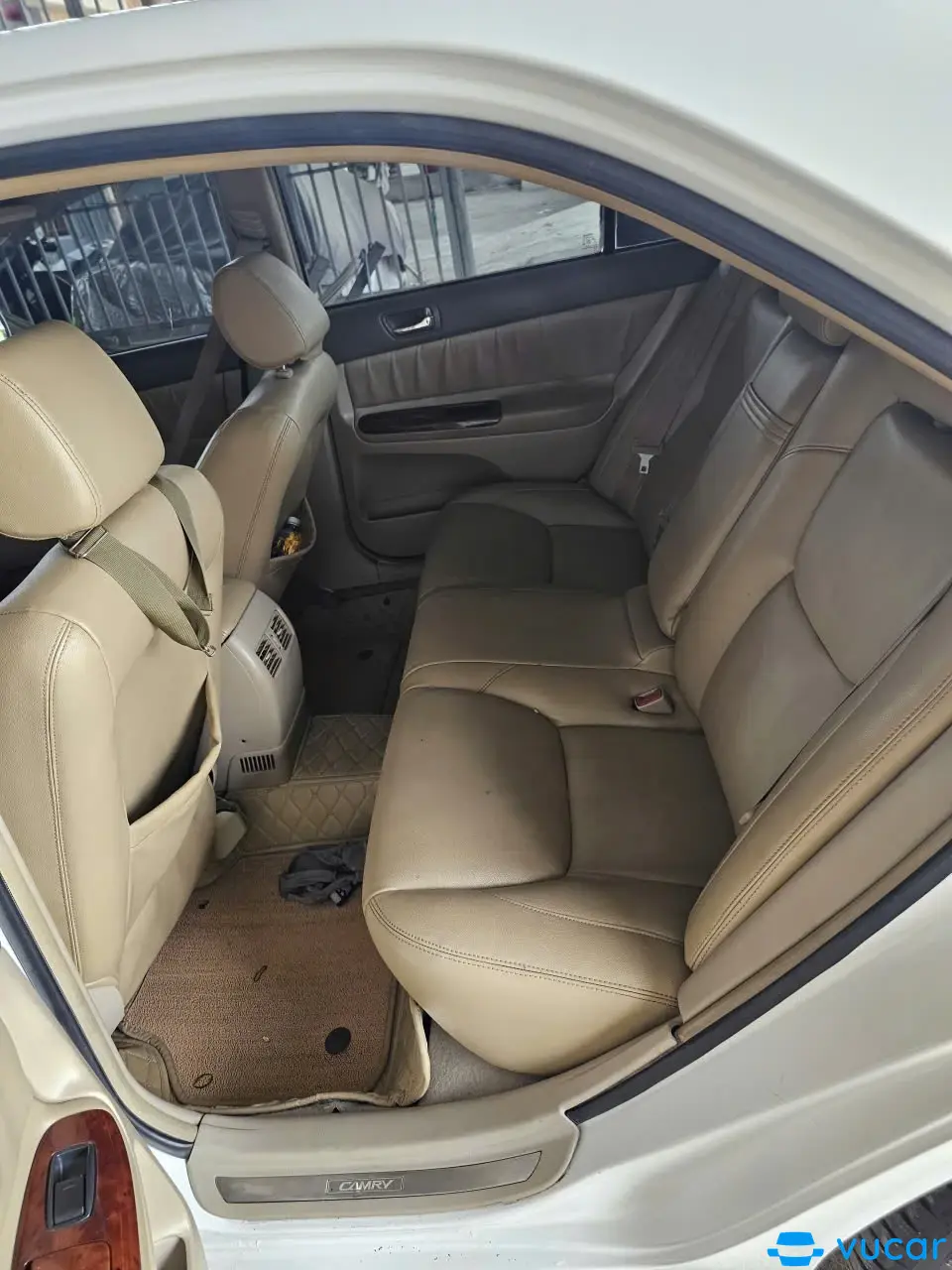 Toyota Camry 3.0 v6 2004 - Nội thất 11