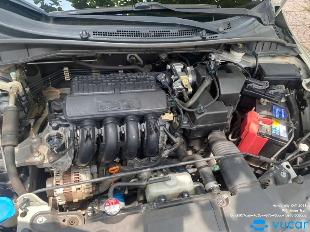 Honda City 1.5 2018 - Khoang động cơ 1