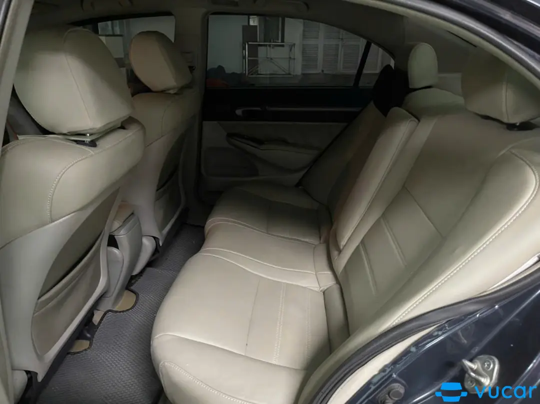 Honda Civic 2.0 AT 2008 - Nội thất 2
