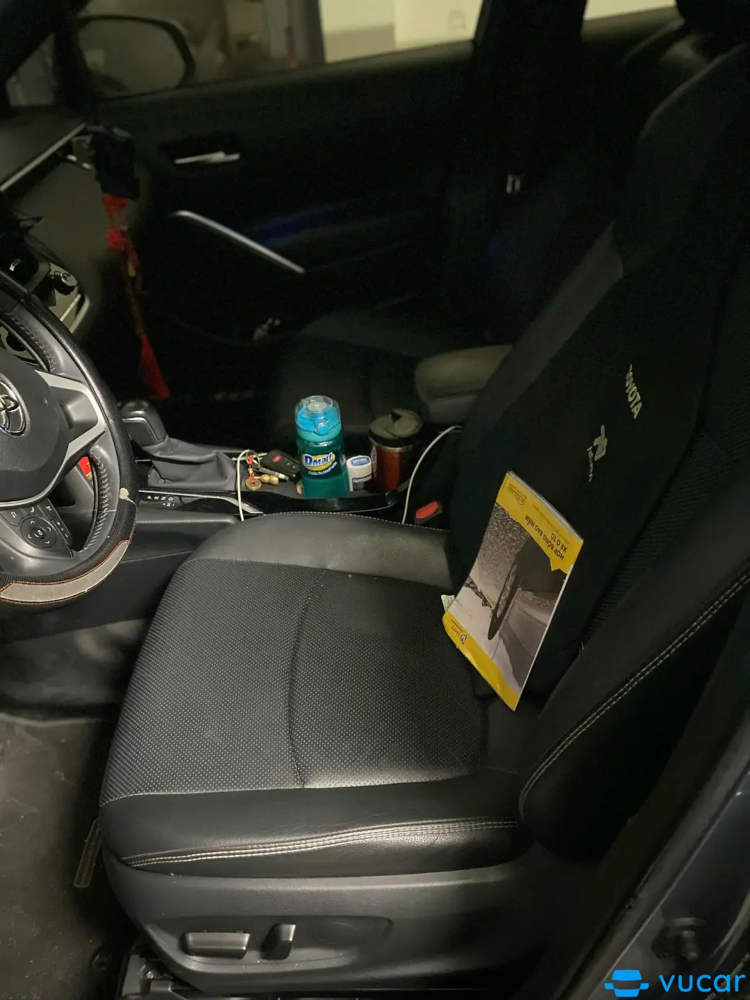 Toyota Corolla Cross 1.8V 2020 - Nội thất 10