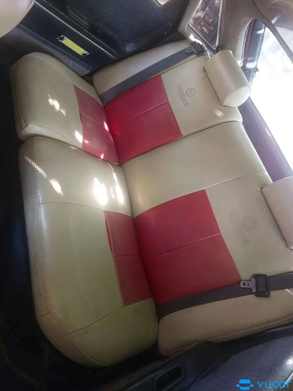 Mazda 626 2.0 MT 1996 - Nội thất 4